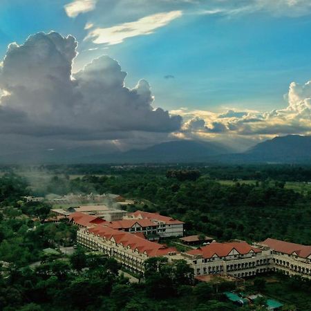 Mayfair Tea Resort Siliguri Extérieur photo