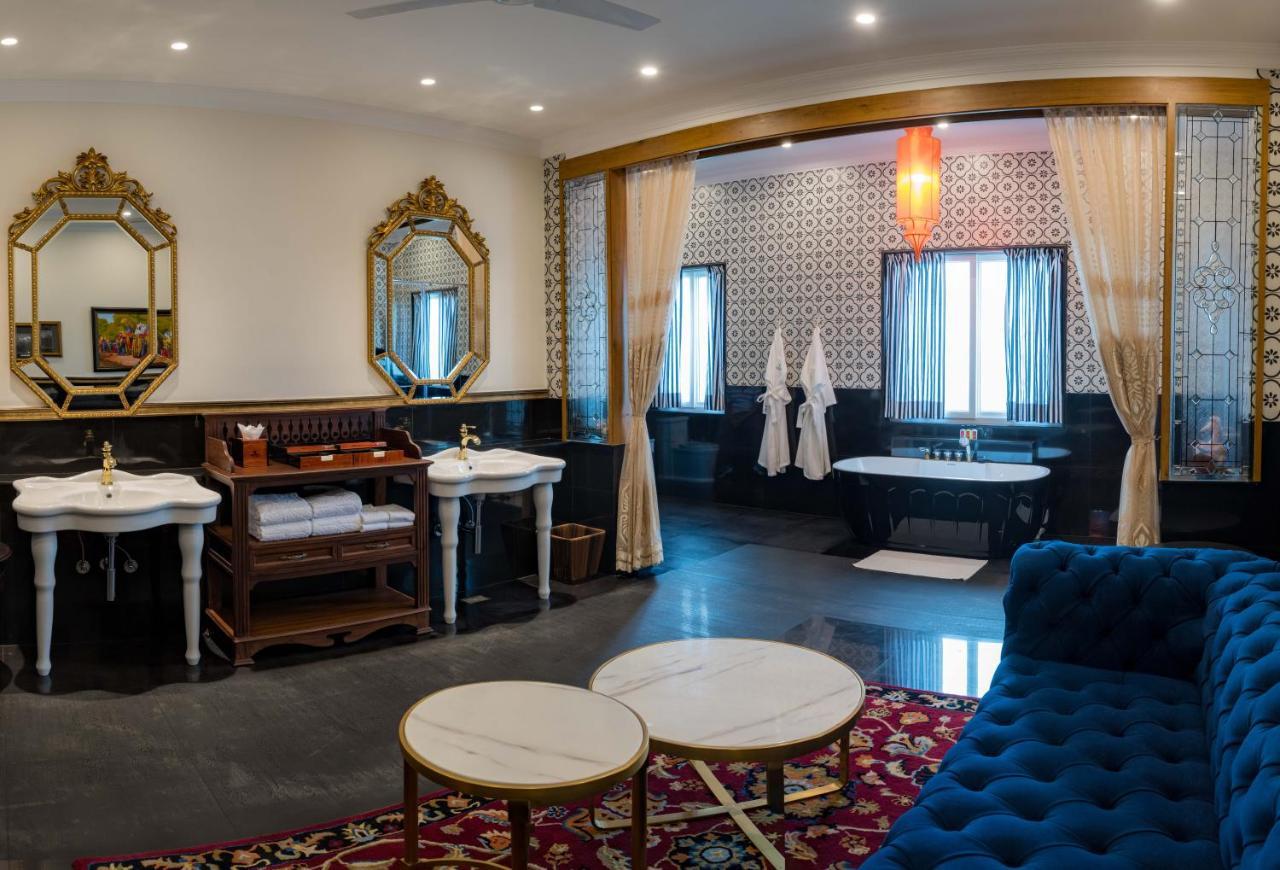 Mayfair Tea Resort Siliguri Extérieur photo